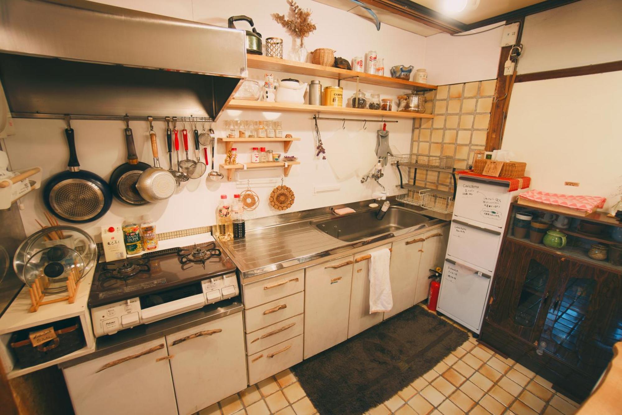 宿たぬきのねどこ Guesthouse Tanuki Tokoname Extérieur photo